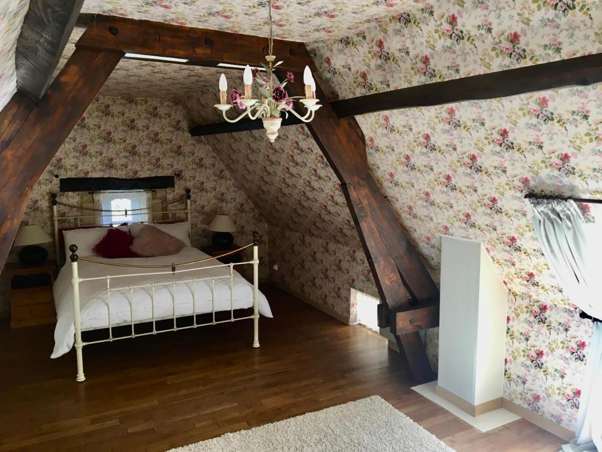 Le Petit Chateau - Adults Only Property Le Bugue Eksteriør bilde