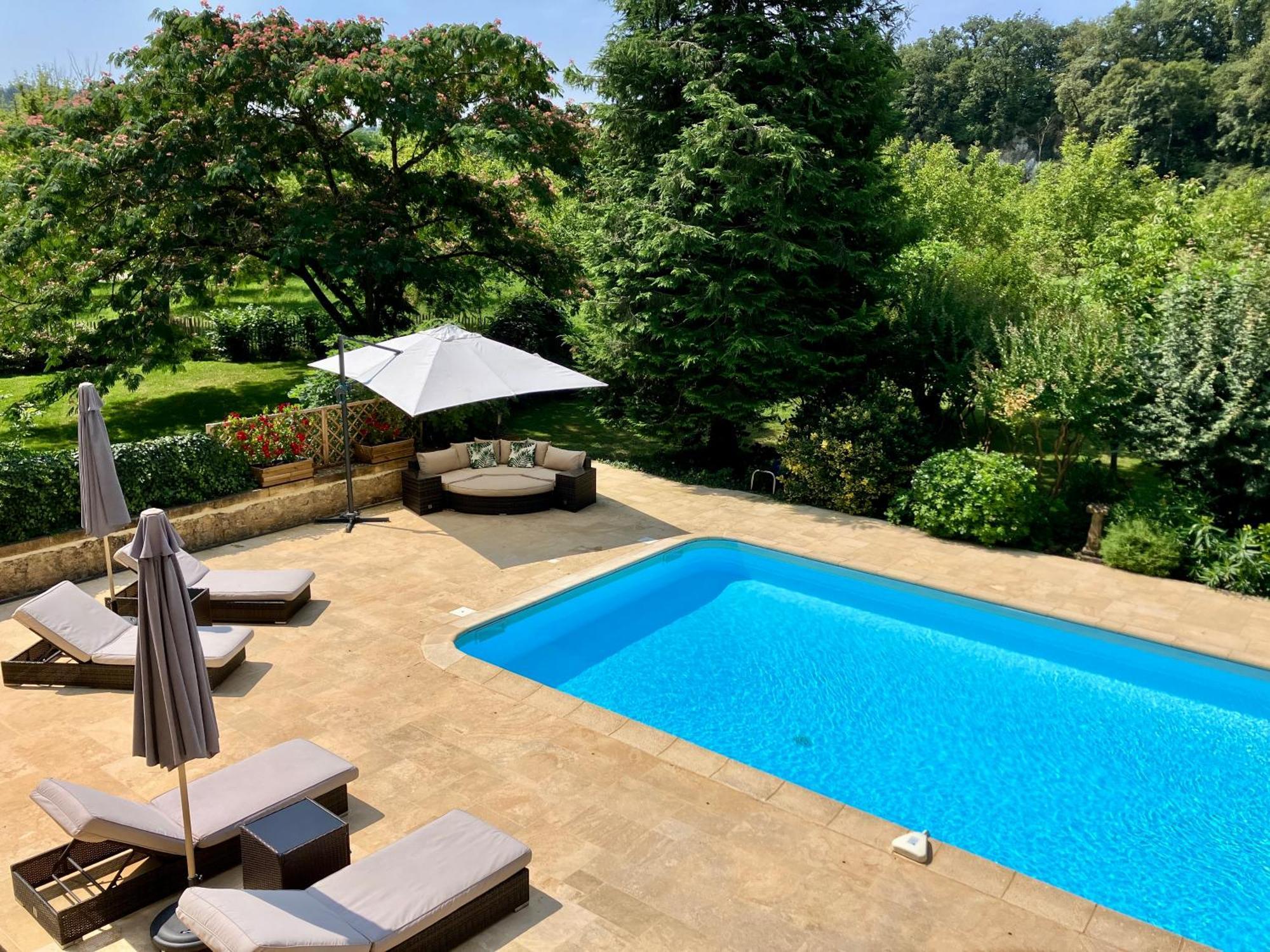 Le Petit Chateau - Adults Only Property Le Bugue Eksteriør bilde